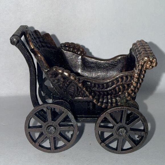 Miniature 1976 Durham Industries Metal 2" Baby Stroller Carriage Dollhouse - Picture 3 of 8